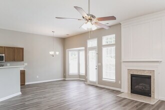 161 Shephard Hill Dr in Mooresville, NC - Foto de edificio - Building Photo