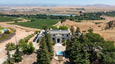 14215 Killarney Dr in Madera, CA - Building Photo - Building Photo