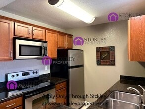 130 Reflections Dr in San Ramon, CA - Building Photo - Building Photo