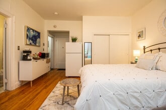 1253 Beacon St in Brookline, MA - Building Photo - Building Photo