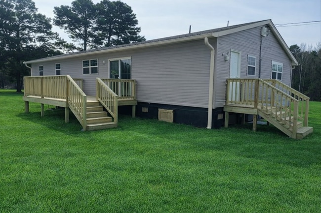 2714 VA-92 in Boydton, VA - Building Photo - Building Photo