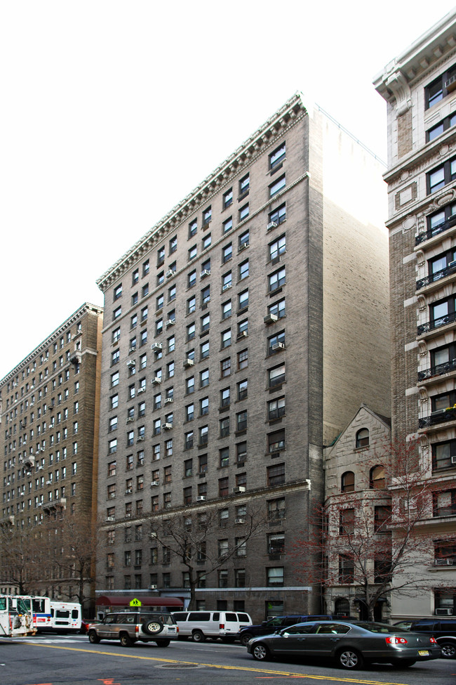 Marboro Apartments in New York, NY - Building Photo - Building Photo