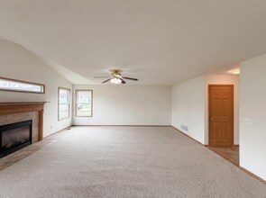 1000 Hidden Cove Way in Columbus, OH - Building Photo - Building Photo