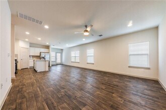 4613 Oxgang Dr in Pflugerville, TX - Building Photo - Building Photo