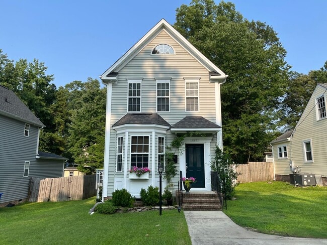 property at 607 S Fuquay Ave