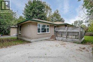 41 MacLaren Ave in Barrie, ON - Building Photo