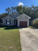 6341 Rhemish Dr in Fayetteville, NC - Building Photo