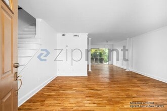2825 Northeast Expy in Atlanta, GA - Building Photo - Building Photo