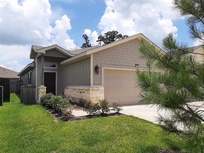 property at 25556 Starling Ln