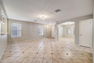 1713 Poppy Seed Ln in Austin, TX - Building Photo - Building Photo