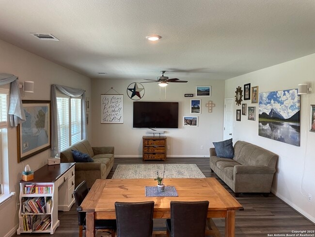 334 Danbrook Way in Cibolo, TX - Building Photo - Building Photo