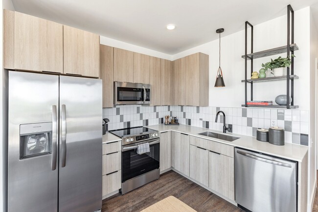 Anthem House in Huntsville, AL - Foto de edificio - Interior Photo