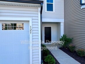 125 Woodford Reserve Ct in Garner, NC - Building Photo - Building Photo