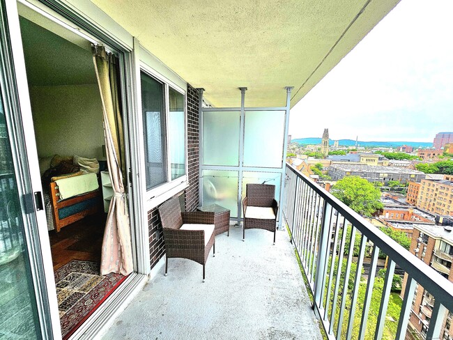 property at 100 York St