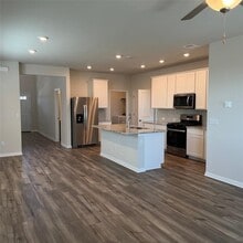 12805 Autumn Bird Trce in Buda, TX - Building Photo - Building Photo