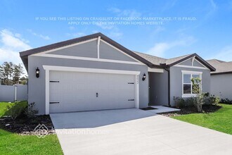 4022 Feldspar Ln in Spring Hill, FL - Foto de edificio - Building Photo
