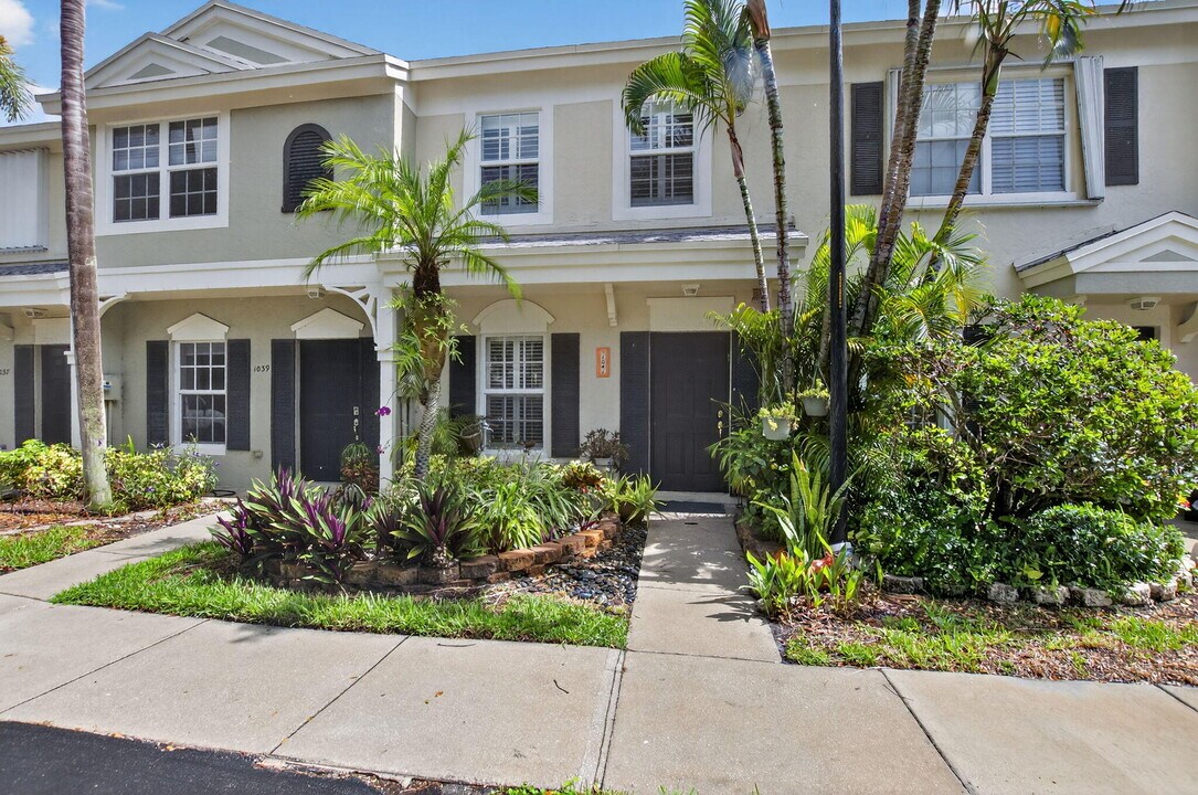 1041 Kokomo Key Ln in Delray Beach, FL - Building Photo
