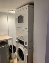 15 Euston Rd, Unit 1 in Boston, MA - Building Photo - Building Photo