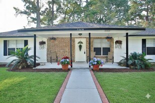 17078 Oak Grove Ln in New Caney, TX - Building Photo