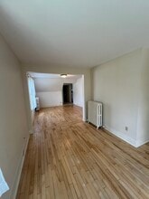 926 E. Washington St, Unit 926 Upper in Appleton, WI - Building Photo - Building Photo