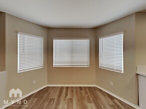 12622 W Myer Ln in El Mirage, AZ - Foto de edificio - Building Photo