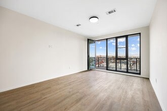 15 West End Ave in Brooklyn, NY - Building Photo - Building Photo