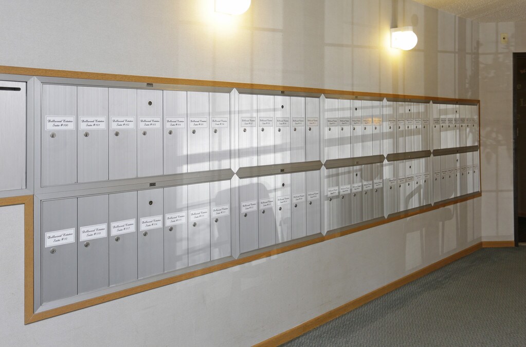 Dellwood Estates Anoka, MN Apartments