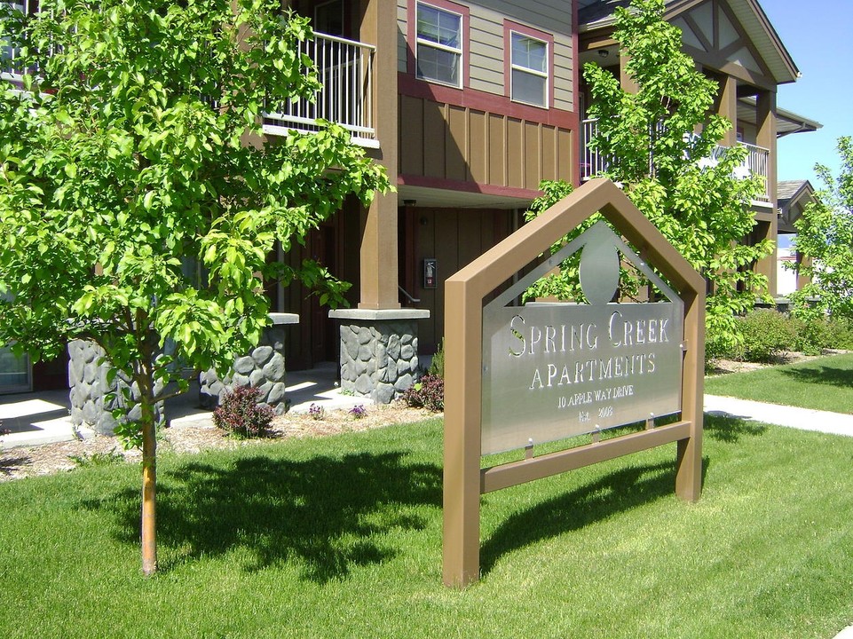 Spring Creek Apartments I & II in Kalispell, MT - Building Photo