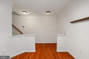 5061 Kilburn St in Alexandria, VA - Building Photo