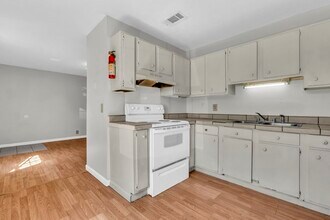 1025 6th Ave N, Unit 5 in Columbus, MS - Building Photo - Building Photo
