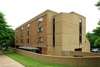 Carleen Batson Waller Manor in Nashville, TN - Building Photo - Building Photo