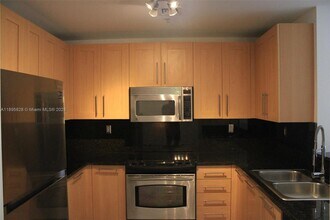 511 SE 5 Ave in Fort Lauderdale, FL - Building Photo - Building Photo