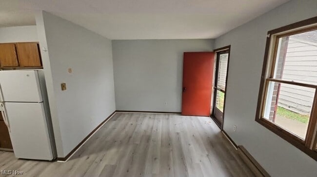 31 1/2 Elm St, Unit c1 in Struthers, OH - Building Photo - Building Photo