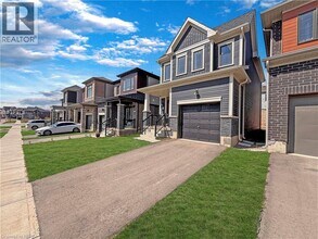 56 Bellhouse Ave in Brantford, ON - Building Photo - Building Photo