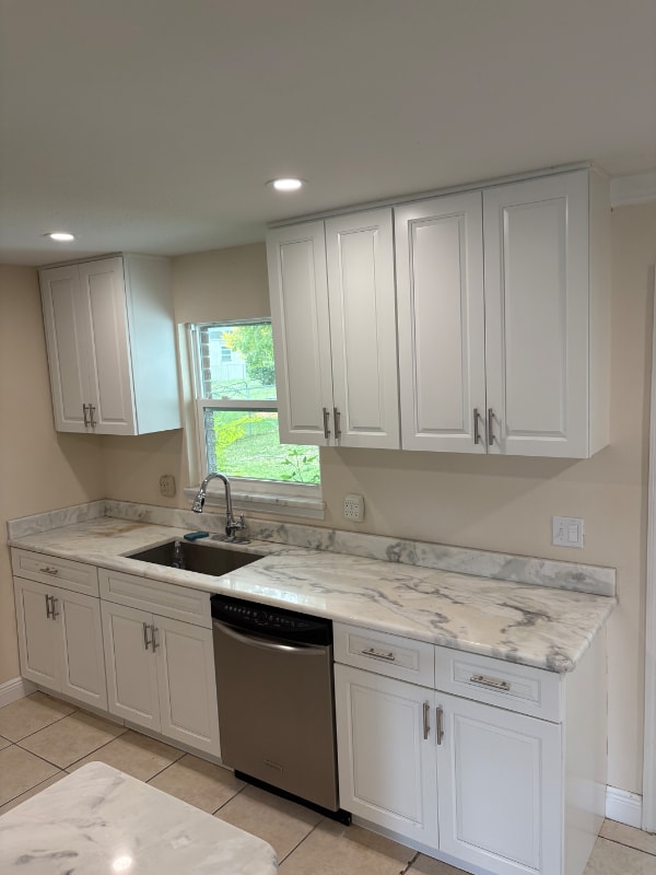 240 W Gardenia Dr in Orange City, FL - Building Photo - Building Photo