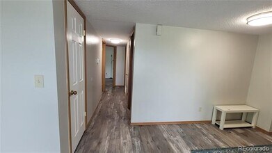 340 S Estes St in Lakewood, CO - Building Photo - Building Photo