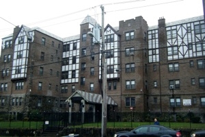 616 E Lincoln Ave Apartments