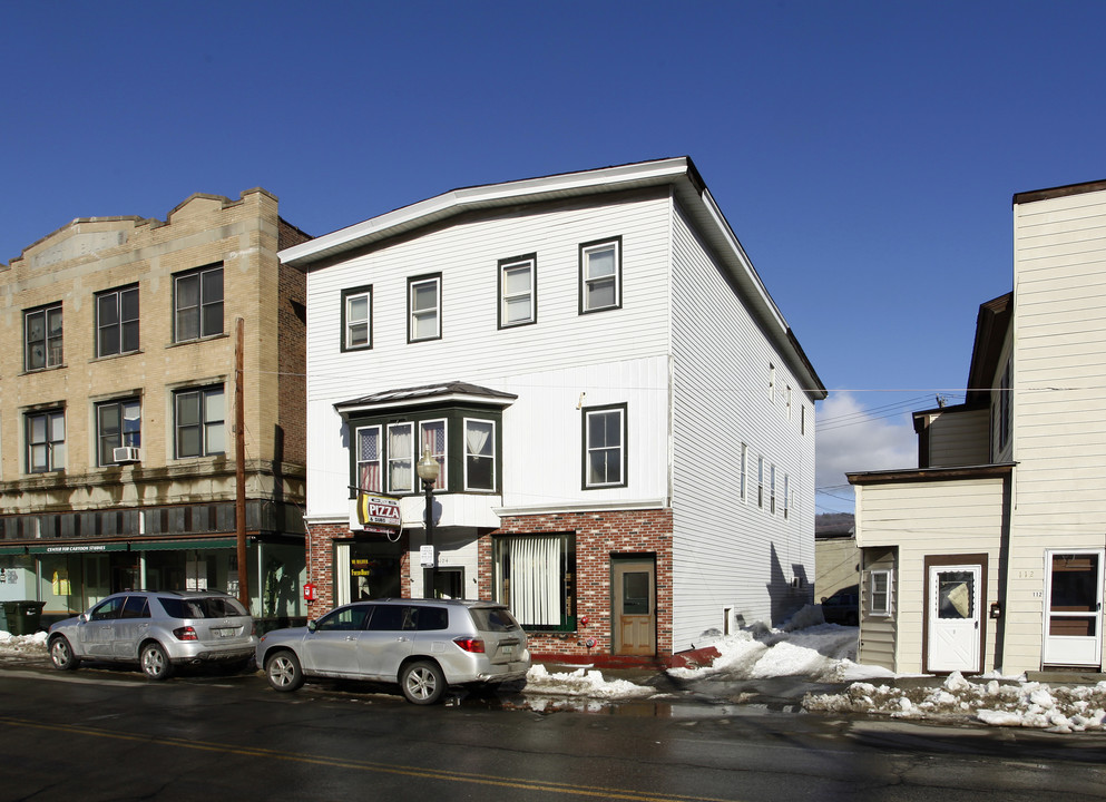 104 S Main St in White River Junction, VT - Building Photo