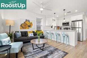 349 W 4th St in Boston, MA - Building Photo