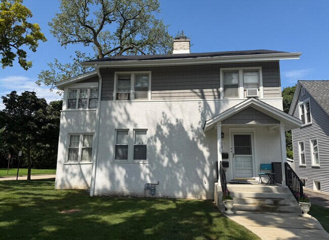 property at 667 Homewood Ave