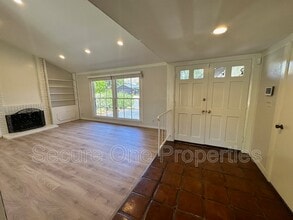 29476 Trailway Ln in Agoura Hills, CA - Building Photo - Building Photo