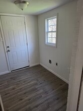 108 8th St, Unit G in Jackson, GA - Building Photo - Building Photo