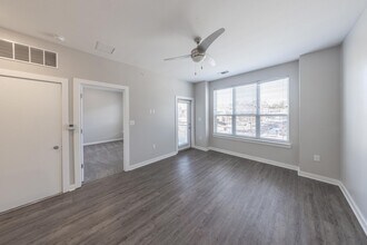 CUE at Aksarben Village in Omaha, NE - Building Photo - Building Photo