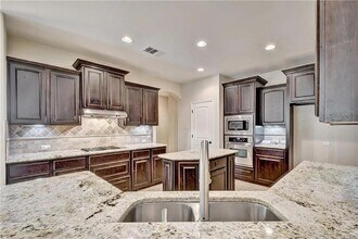4112 Remington Rd in Cedar Park, TX - Foto de edificio - Building Photo
