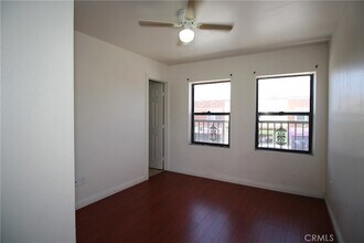 7914 Seville Ave, Unit B in Huntington Park, CA - Foto de edificio - Building Photo