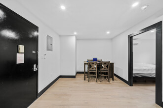 2501 Hughes Ave in Bronx, NY - Building Photo - Building Photo