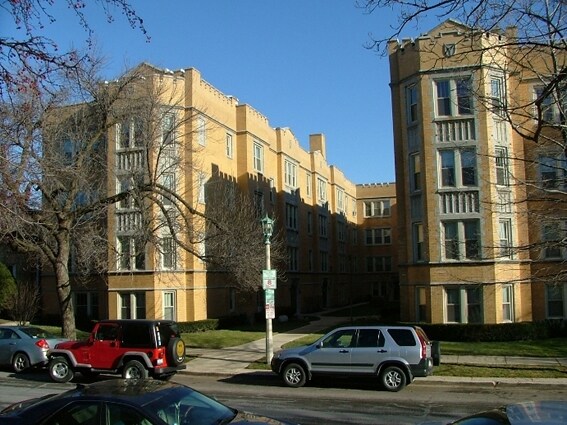 230 S Maple in Oak Park, IL - Foto de edificio