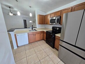 4876 30th Ave in Vero Beach, FL - Building Photo - Building Photo