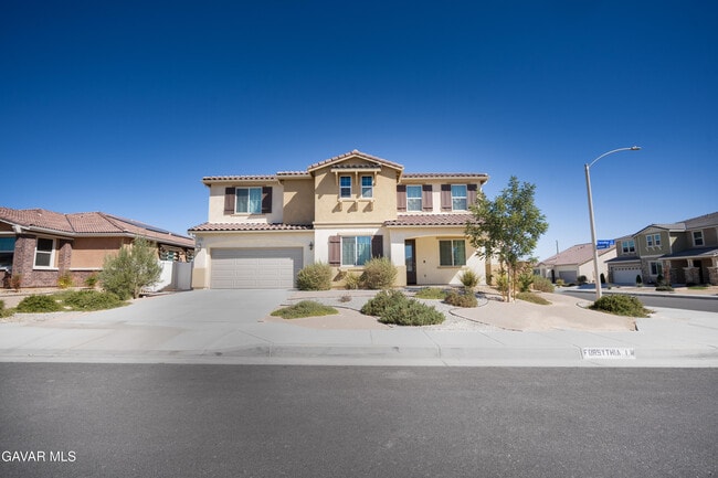 39118 Forsythia Ln