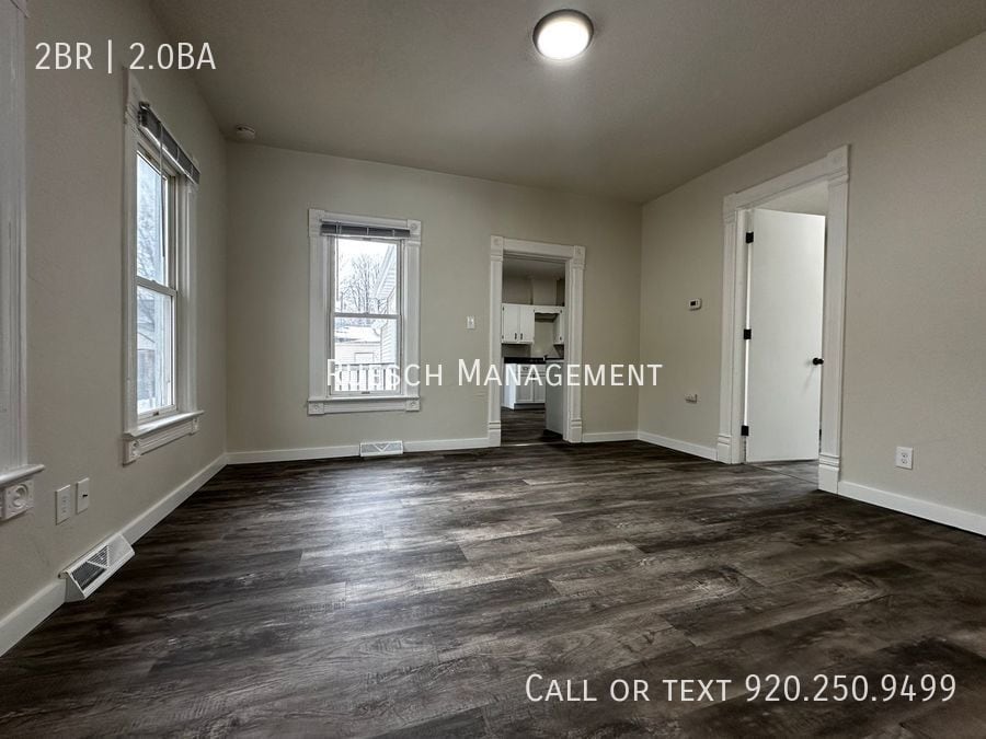 712 S Oakland Ave in Green Bay, WI - Building Photo